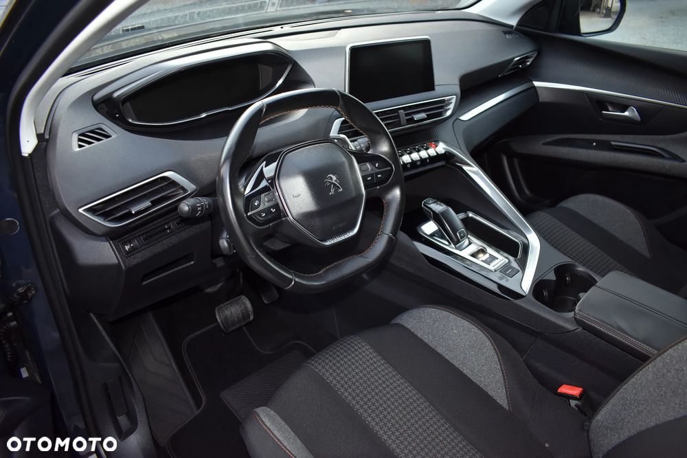 Peugeot 3008 1.2 PureTech Active - 24