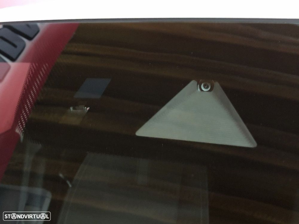 Honda Civic 1.0 i-VTEC Executive Premium - 30