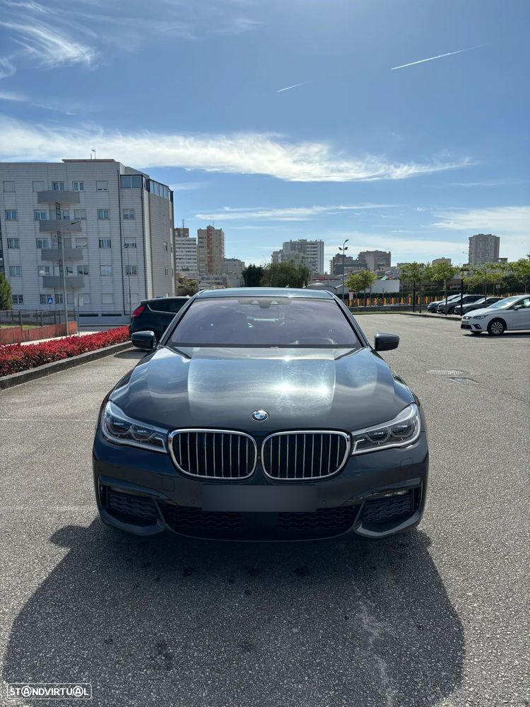 BMW 730 d Pack M - 1