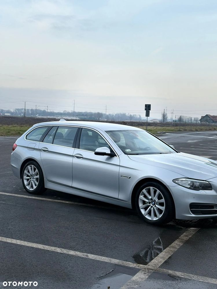 BMW Seria 5 520d - 2