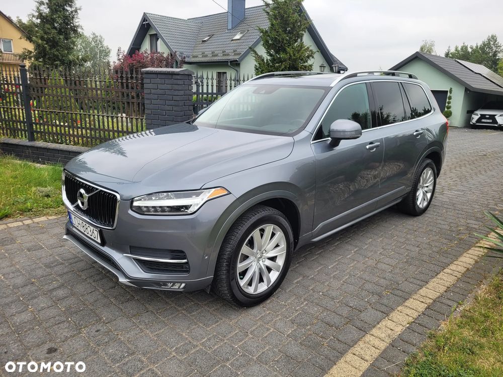 Volvo XC 90 T5 AWD Momentum - 1
