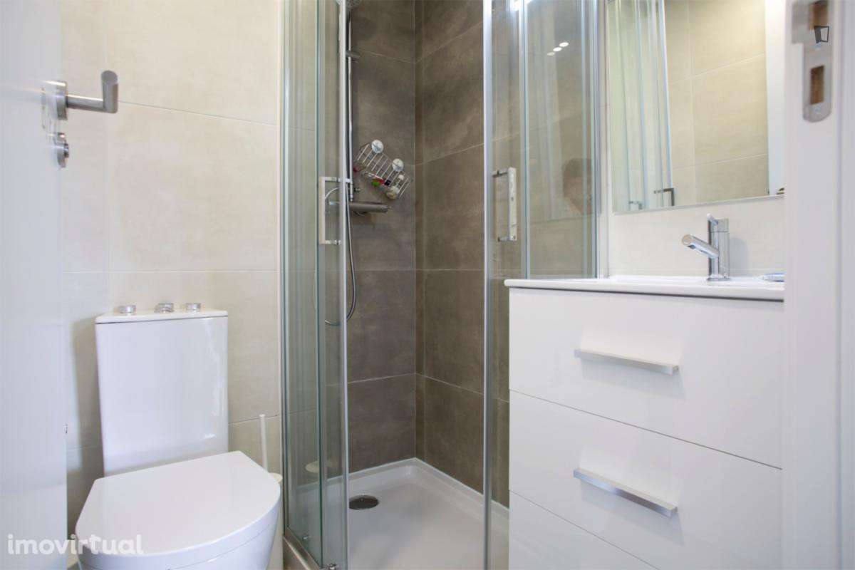 Quarto - localizado em Alvalade Lisbon - Grande imagem: 2/22