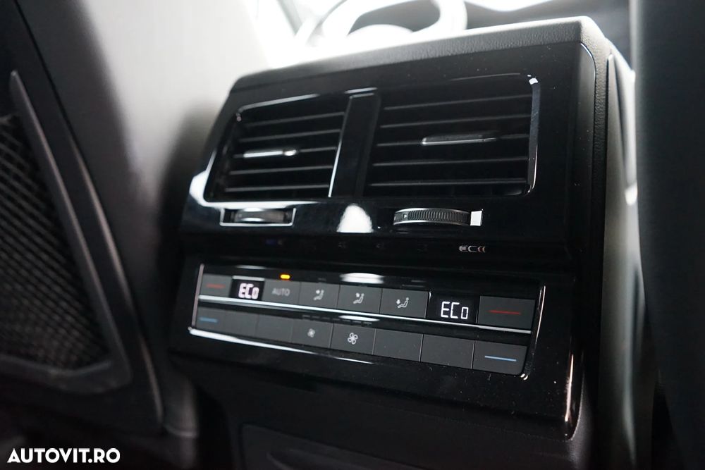 Volkswagen Touareg 3.0 V6 TDI 4Motion DPF Automatik R-Line - 31