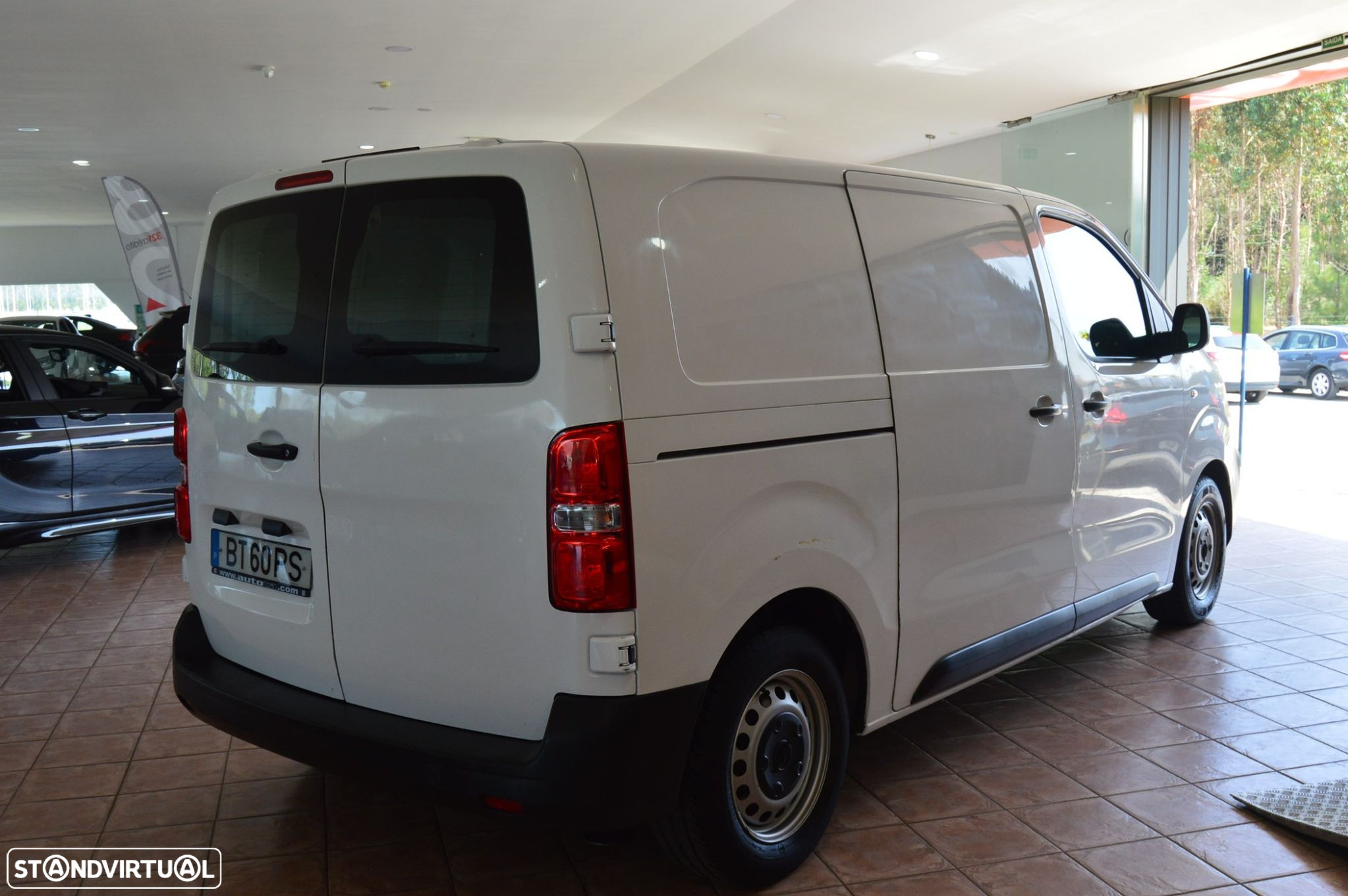 Opel Vivaro 1.5 CDTi L2H1 Enjoy - 4