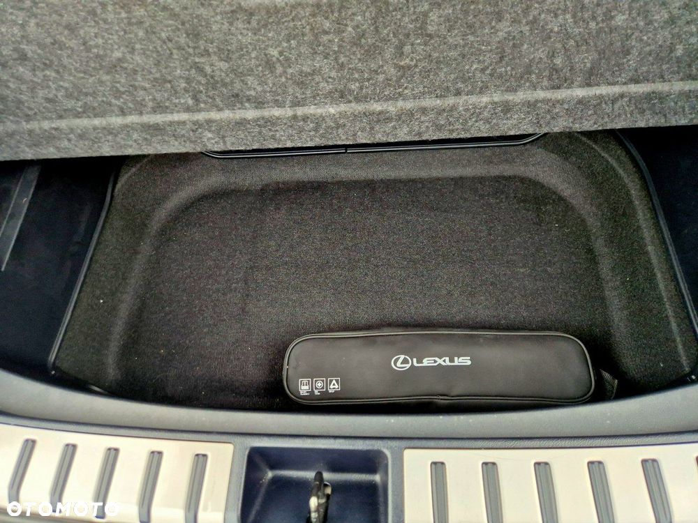 Lexus NX - 31