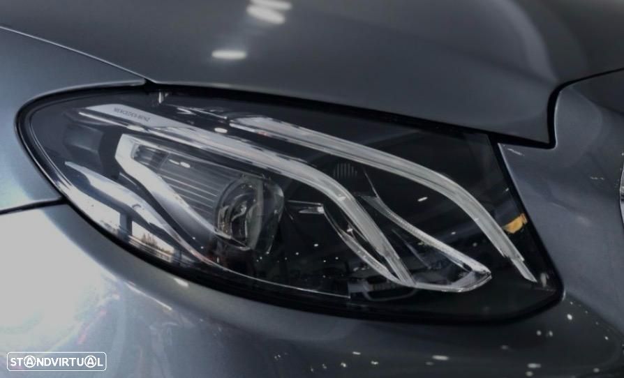 Mercedes-Benz E 220 d 4Matic 9G-TRONIC AMG Line - 14