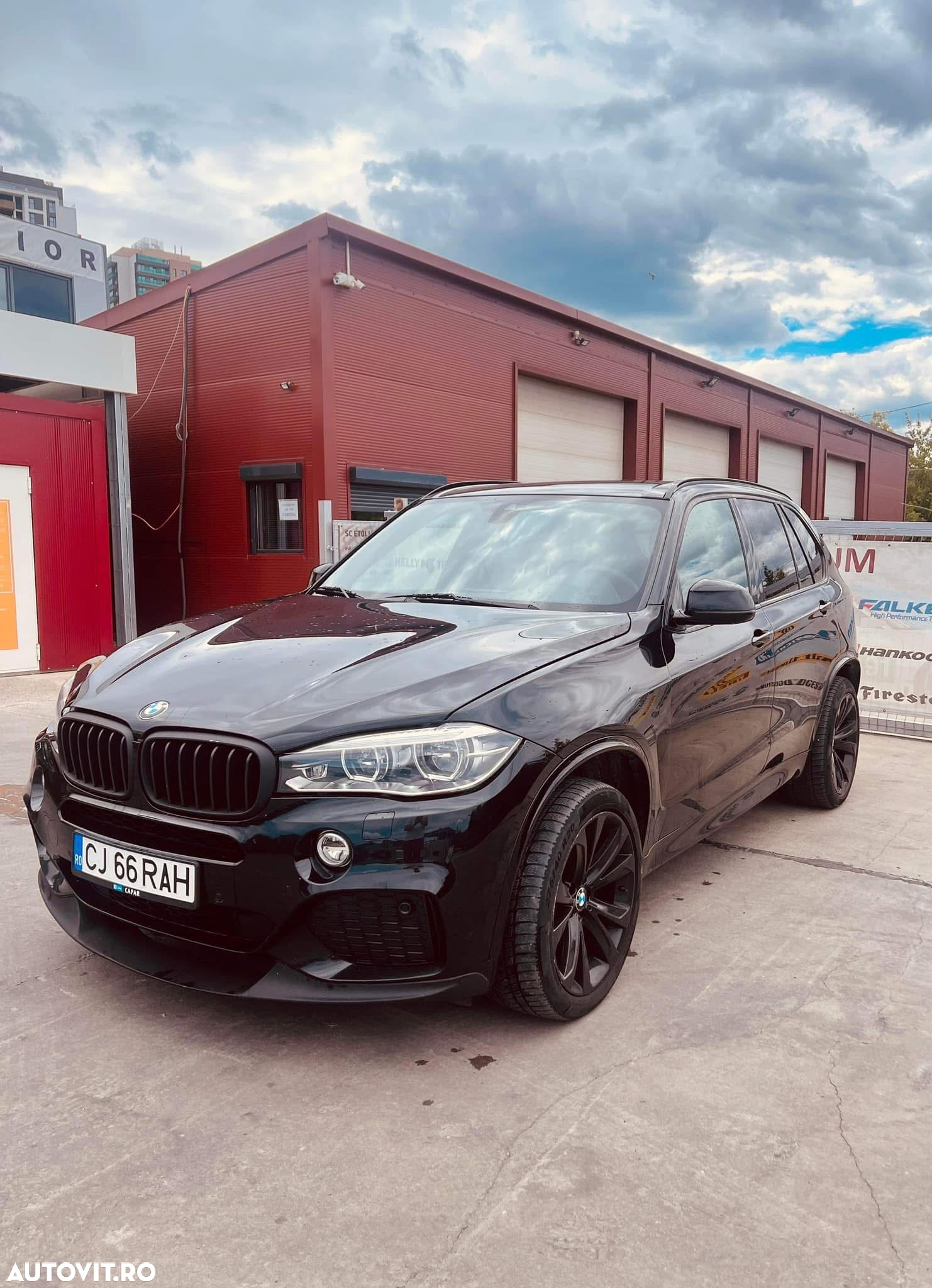 BMW X5 xDrive30d Sport-Aut. - 2