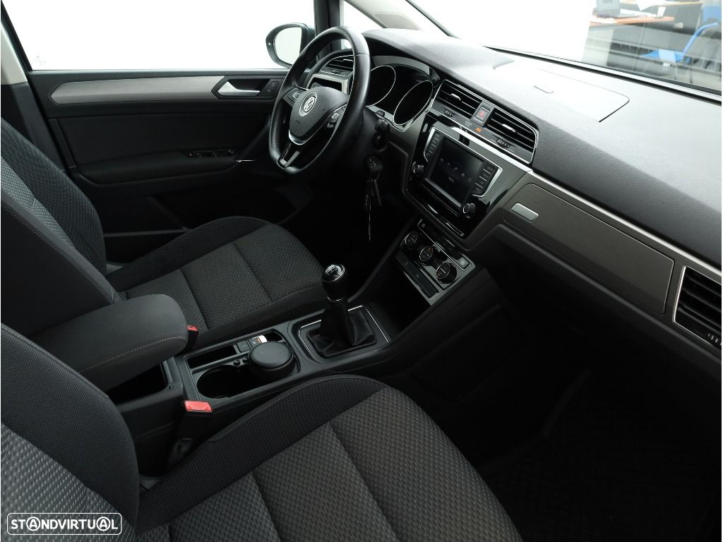VW Touran 1.6 TDI Confortline - 13