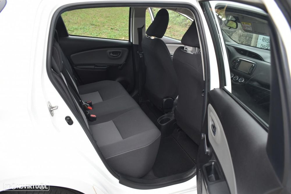 Toyota Yaris 1.4 D-4D Comfort+P.Style - 11