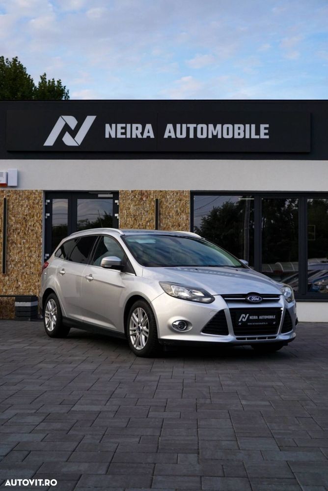 Ford Focus - 39