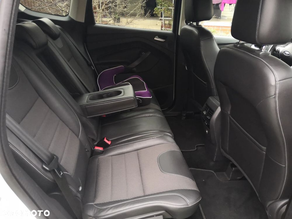 Ford Kuga 2.0 TDCi AWD Titanium - 9