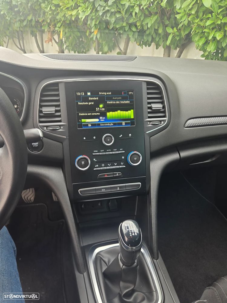 Renault Mégane 1.5 dCi Limited - 9