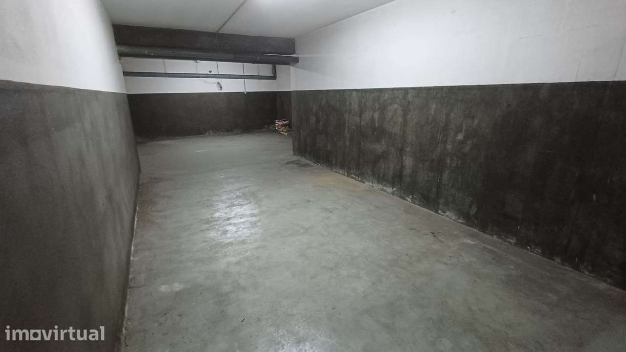 Garagem para arrendar em Vila Nova da Telha - Grande imagem: 4/5