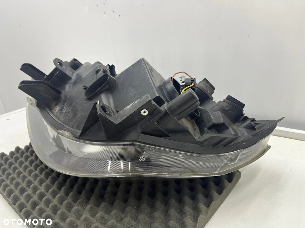 Lampa reflektor Renault Scenic 2 II Lift + Grand 06-09r. prawa przednia EU H7 soczewka prawy przód - 19