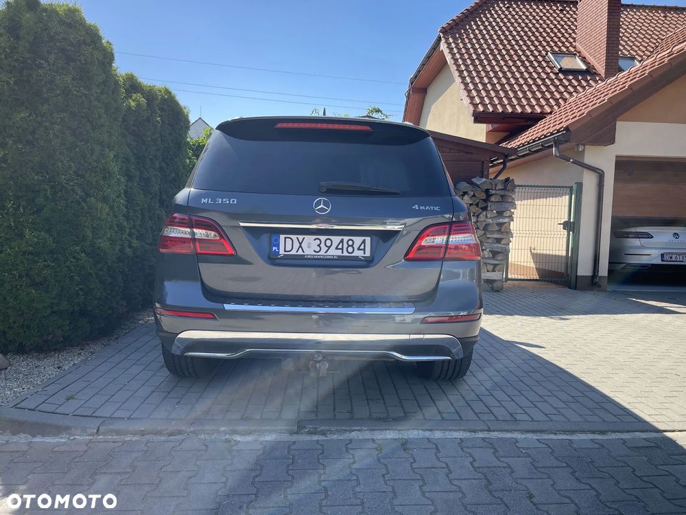 Mercedes-Benz ML - 8