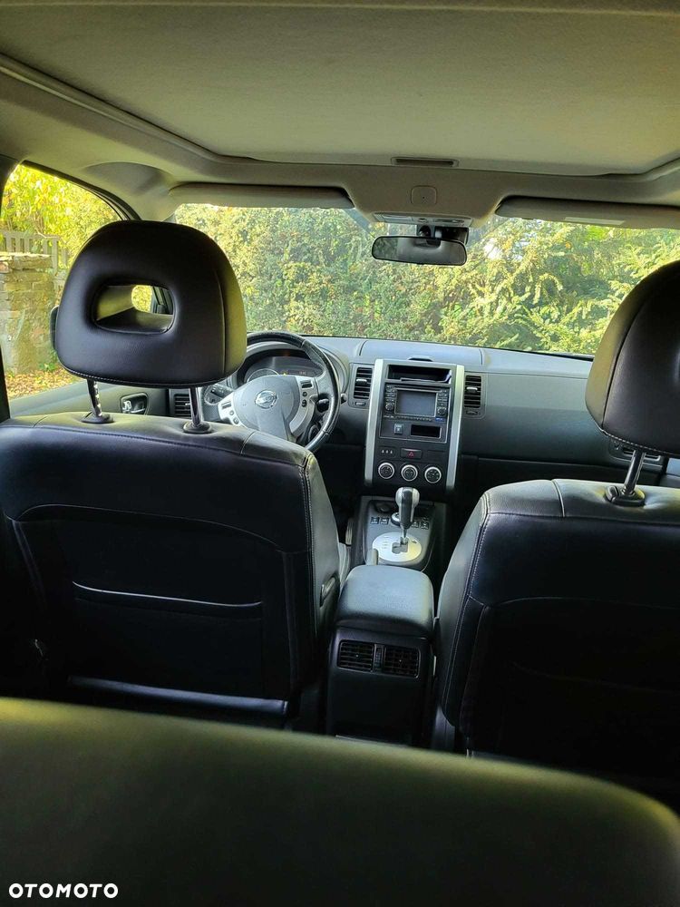 Nissan X-Trail - 10