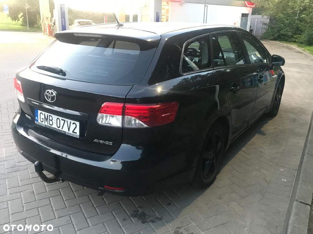 Toyota Avensis 1.8 Premium - 5