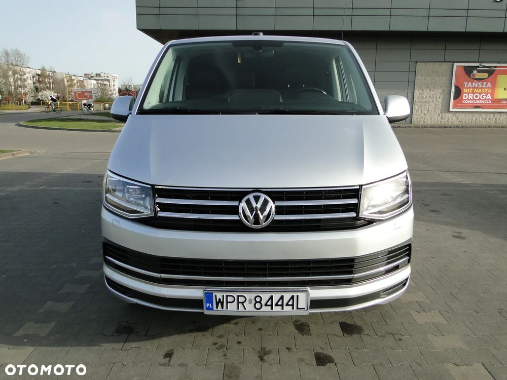 Volkswagen Caravelle - 8