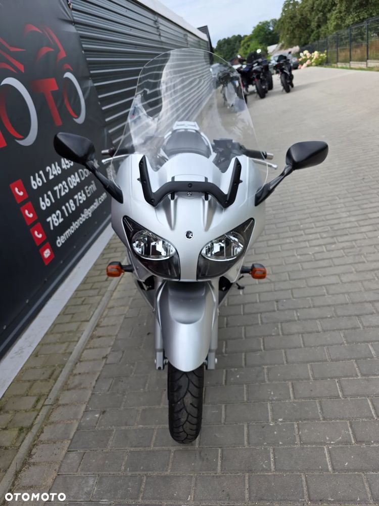 Yamaha FJR - 15