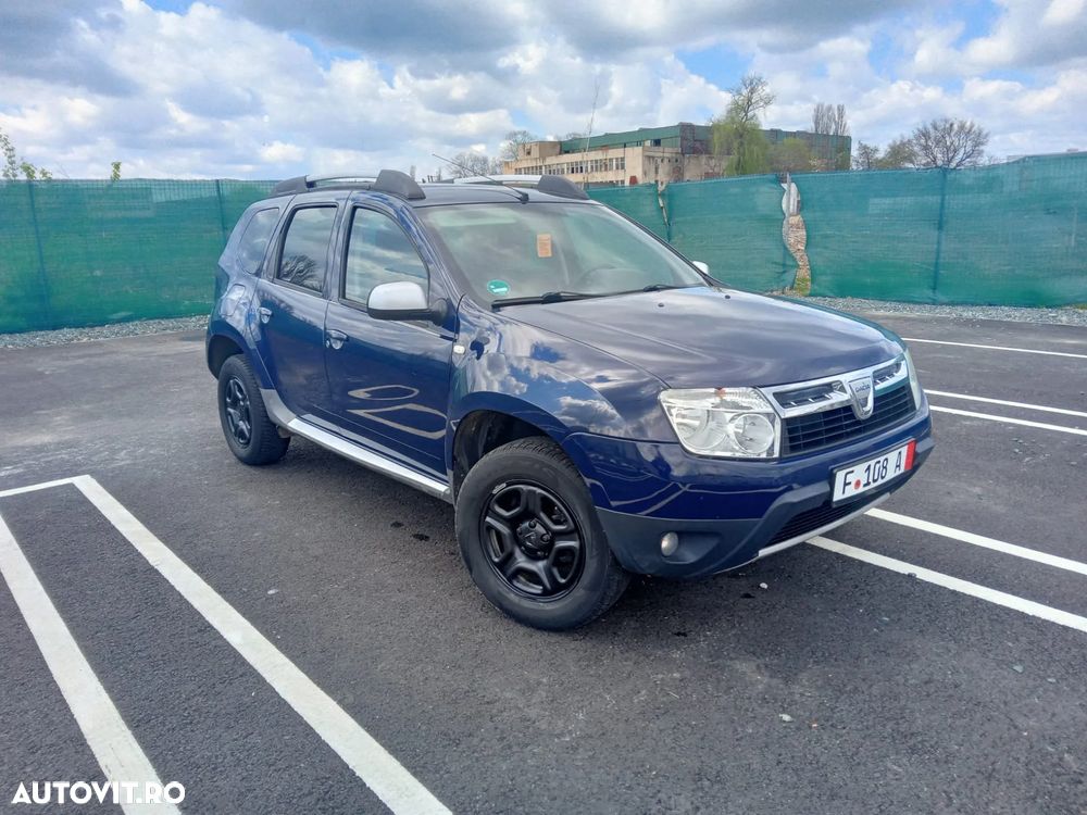 Dacia Duster 1.6 4x2 Laureate - 3