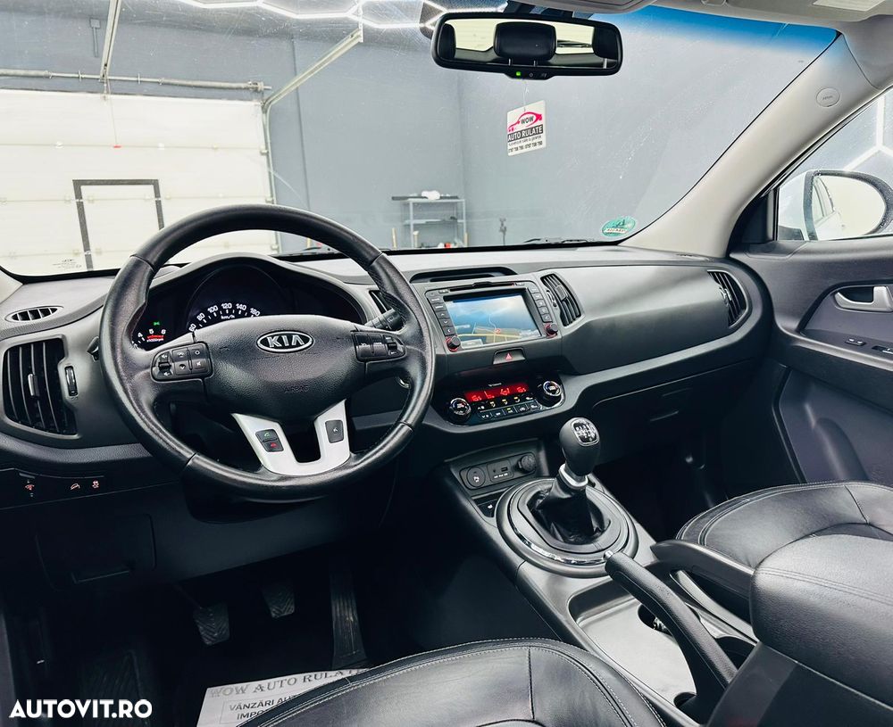 Kia Sportage 1.7 CRDI 2WD ISG Dream-Team Edition - 22