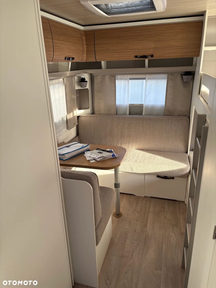 Hymer-Eriba Nova-555-EN - 25