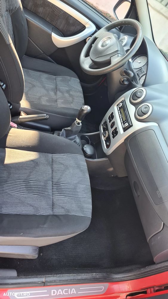 Dacia Logan - 11