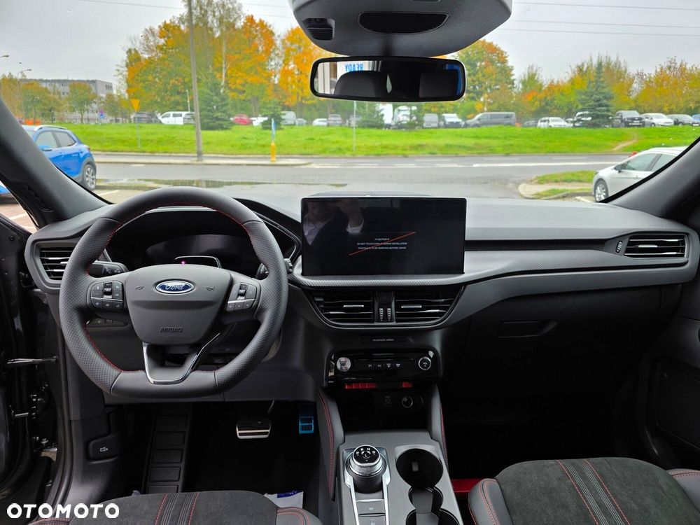 Ford Kuga - 19