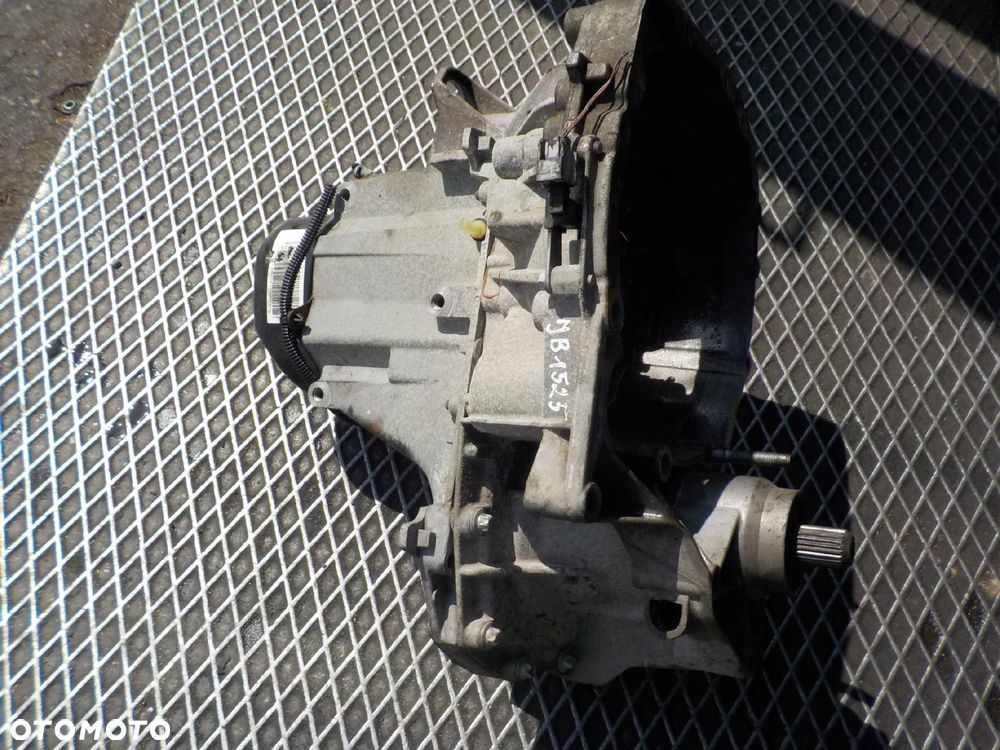 RENAULT TWINGO II 1.2 16V B SKRZYNIA BIEGÓW JB1525 - 2