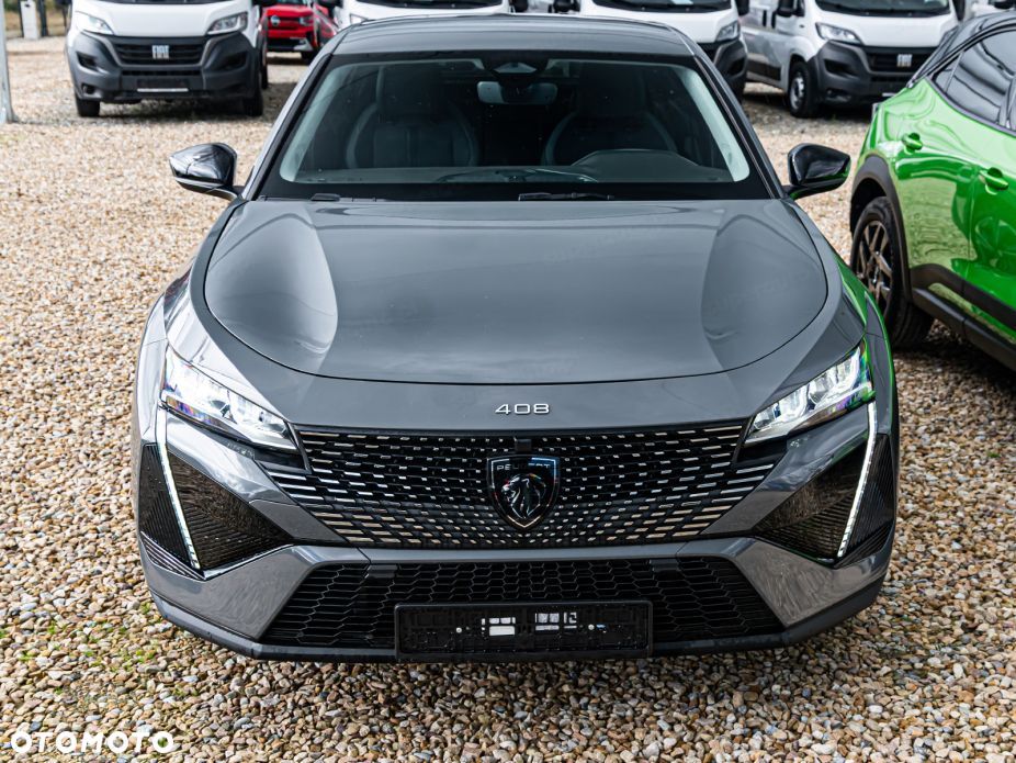 Peugeot 408 - 2