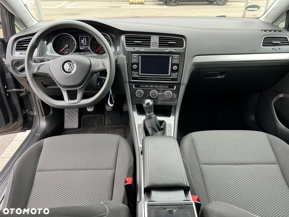 Volkswagen Golf 1.0 TSI (BlueMotion Technology) Comfortline - 12