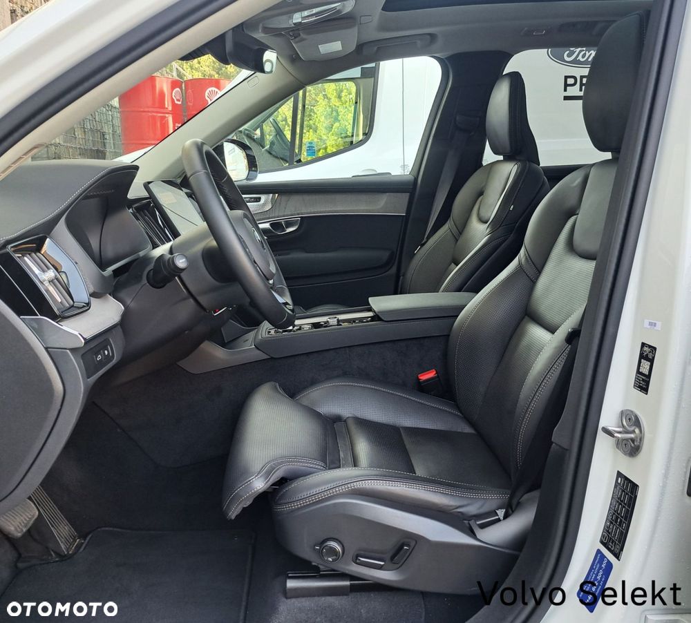 Volvo XC 90 - 10