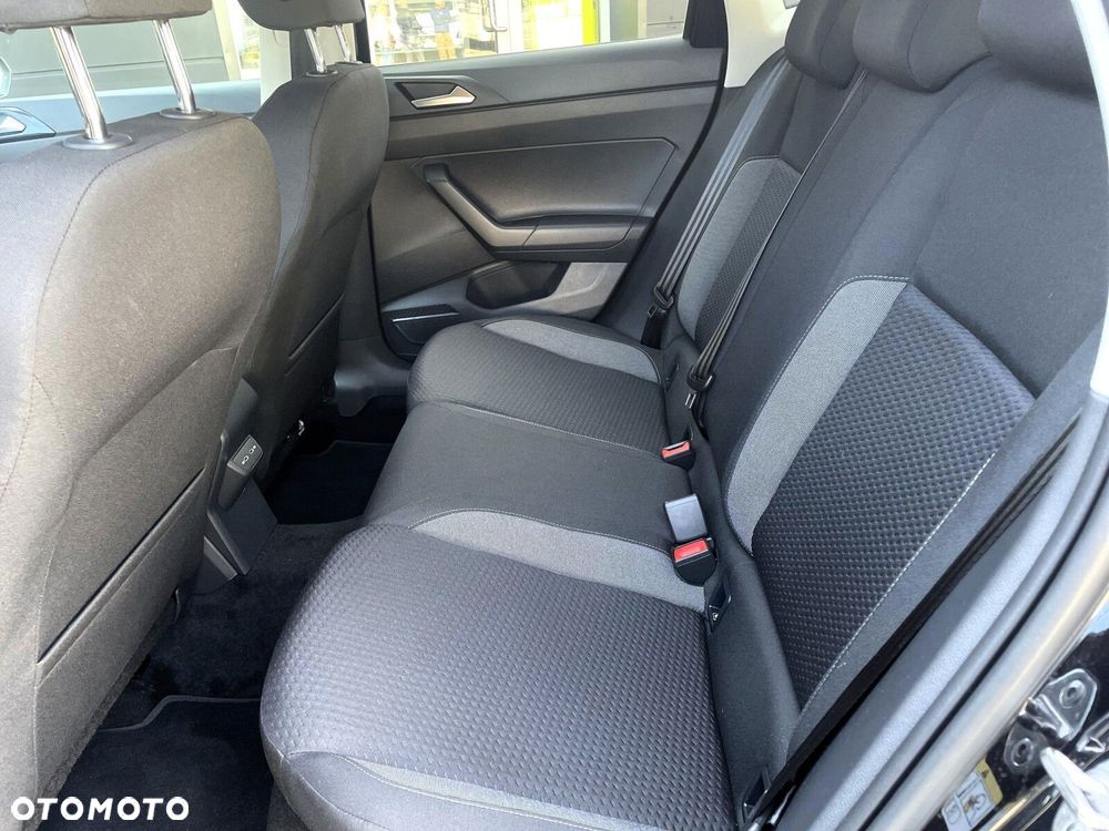 Volkswagen Polo 1.0 TSI Life Plus DSG - 17