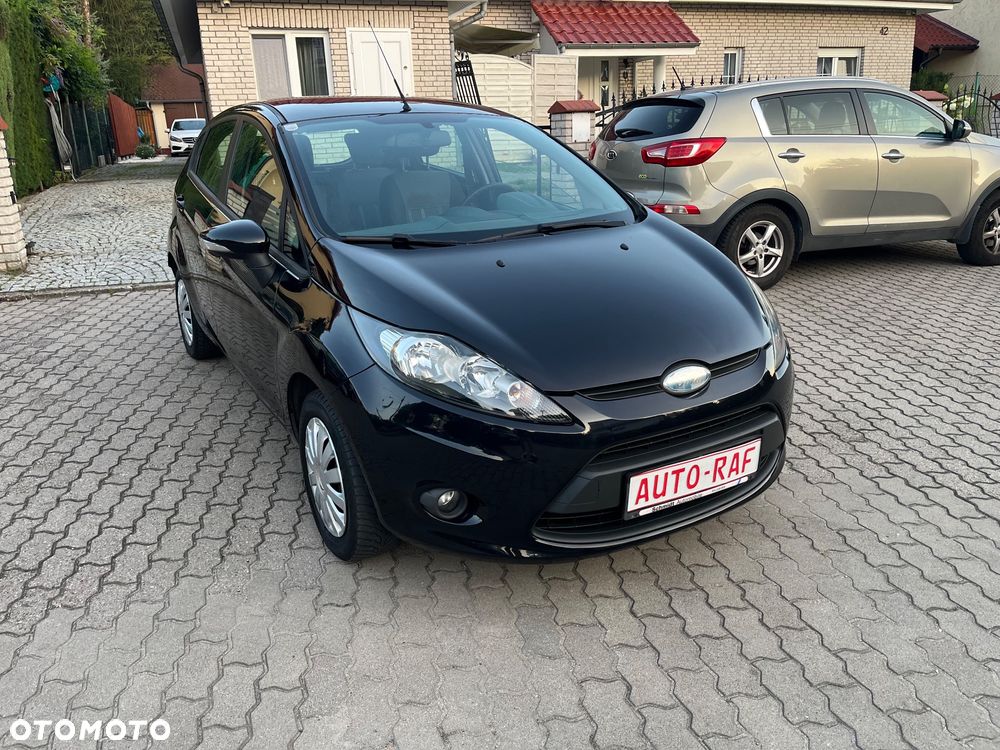 Ford Fiesta 1.25 Ambiente - 13