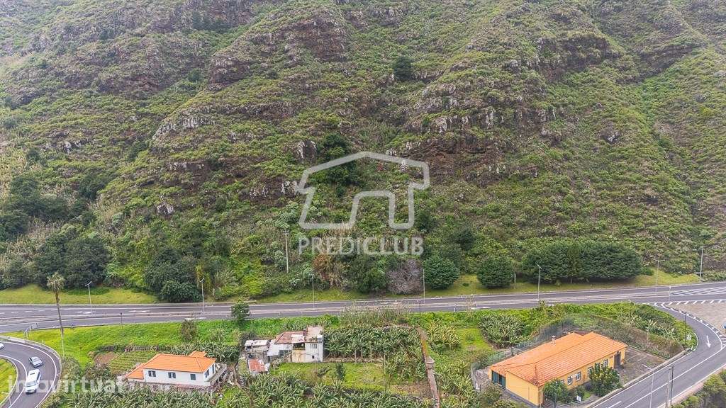Terreno 1381 m2 com uma parte Urbana - Ribeira Brava - Grande imagem: 3/8