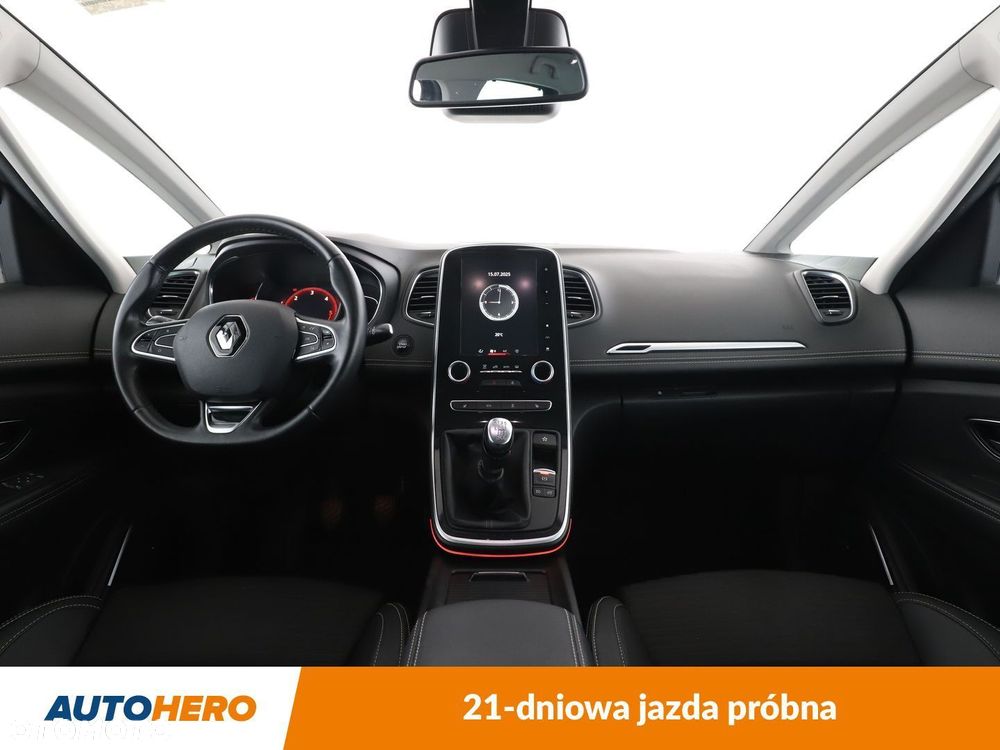 Renault Scenic - 13