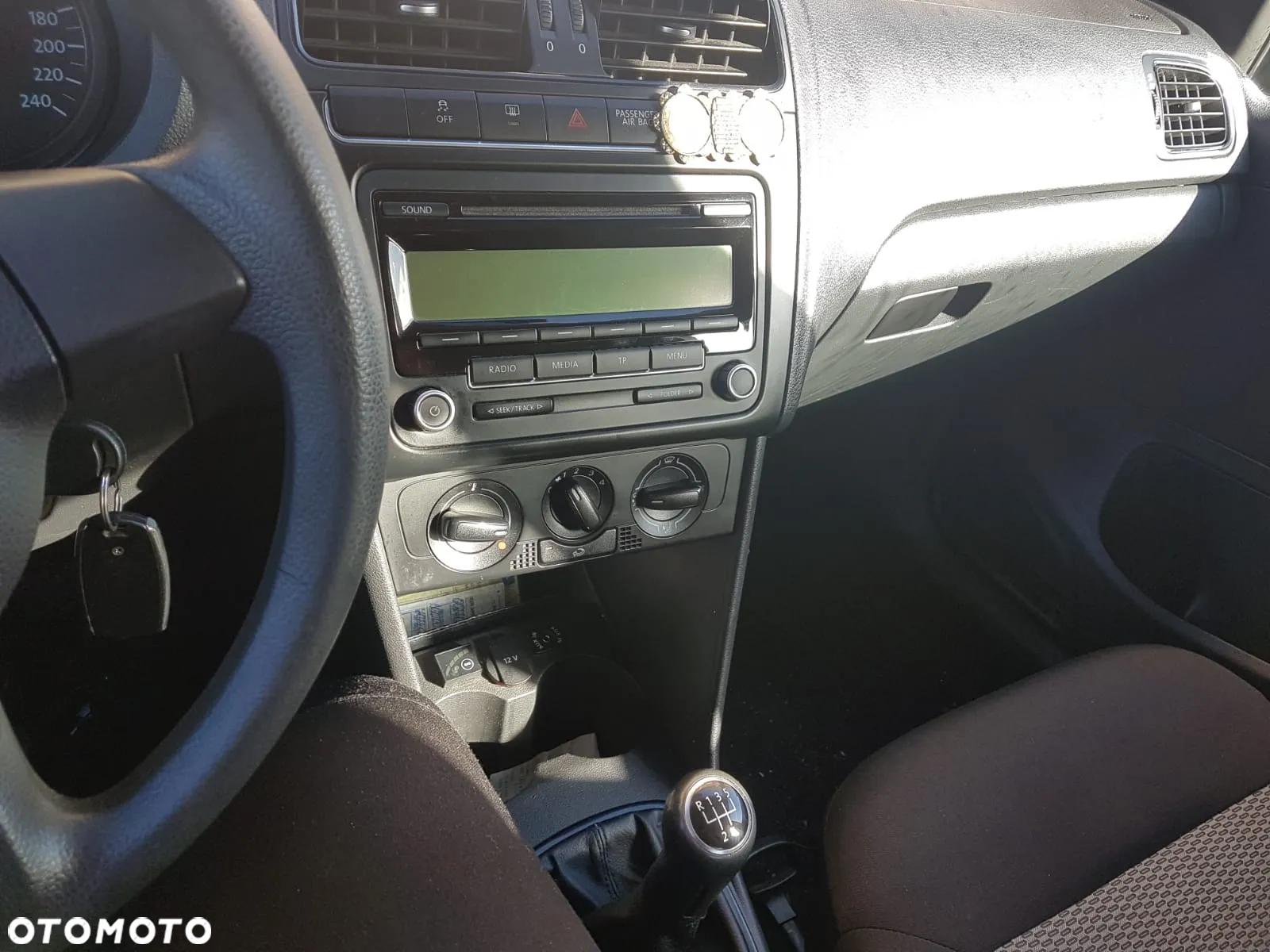 Volkswagen Polo - 6