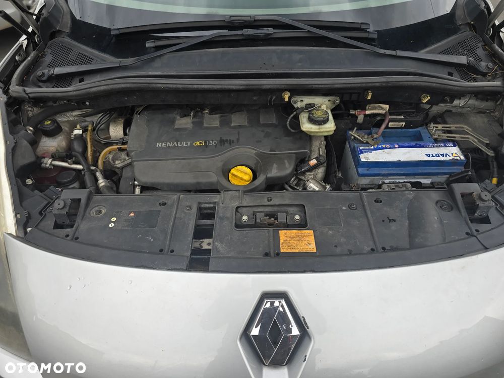 Renault Scenic 1.9 dCi FAP Dynamique - 6
