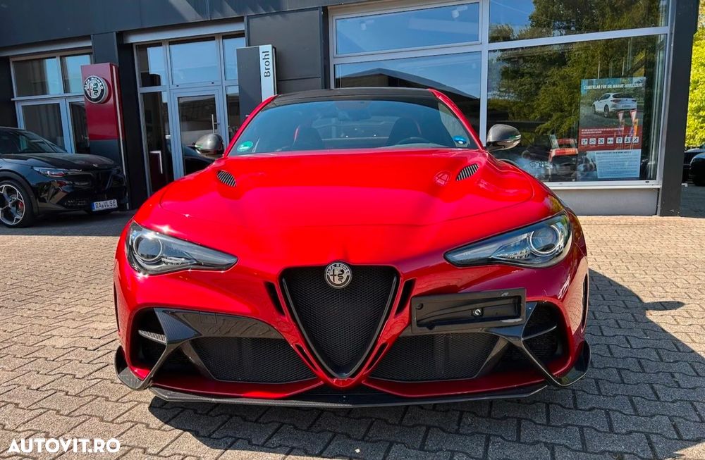 Alfa Romeo Stelvio V6 2.9 Bi-Turbo AT8-Q4 Quadrifoglio - 21