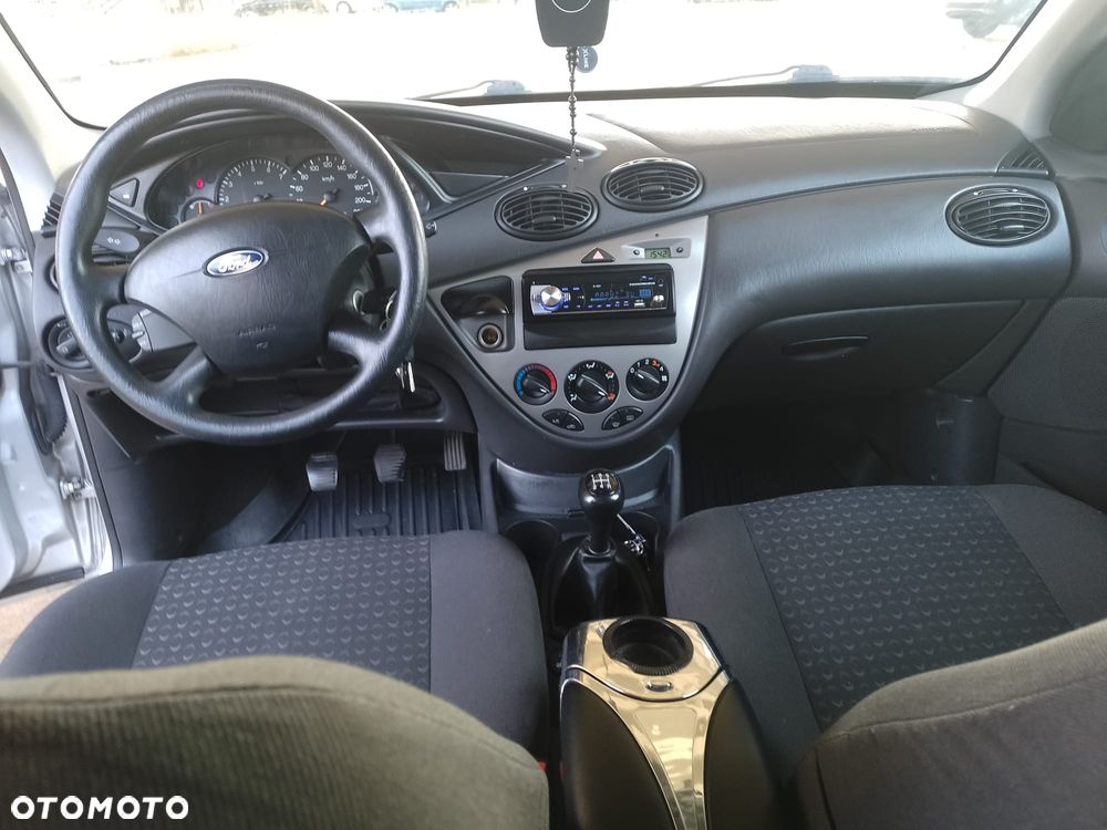 Ford Focus - 6