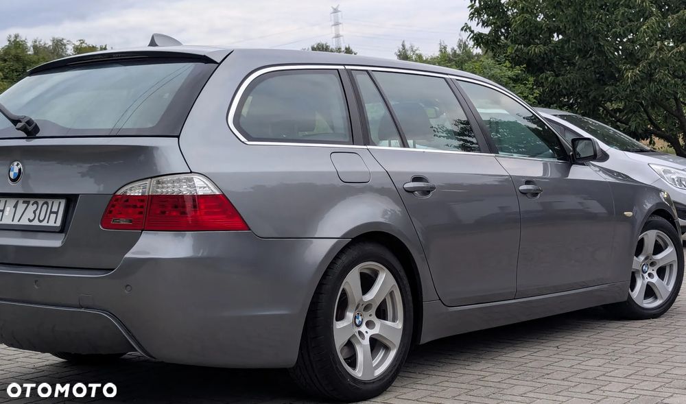 BMW Seria 5 - 25