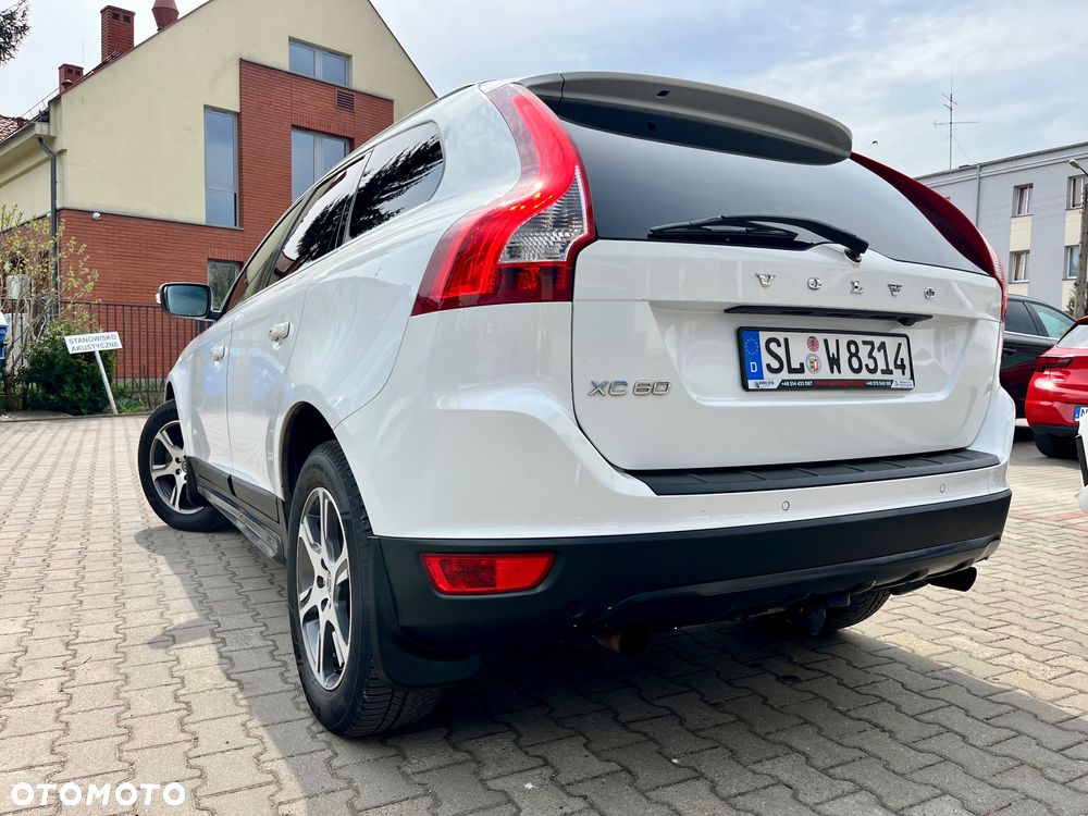Volvo XC 60 - 8