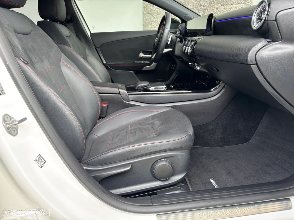 Mercedes-Benz A 250 e AMG Line - 15