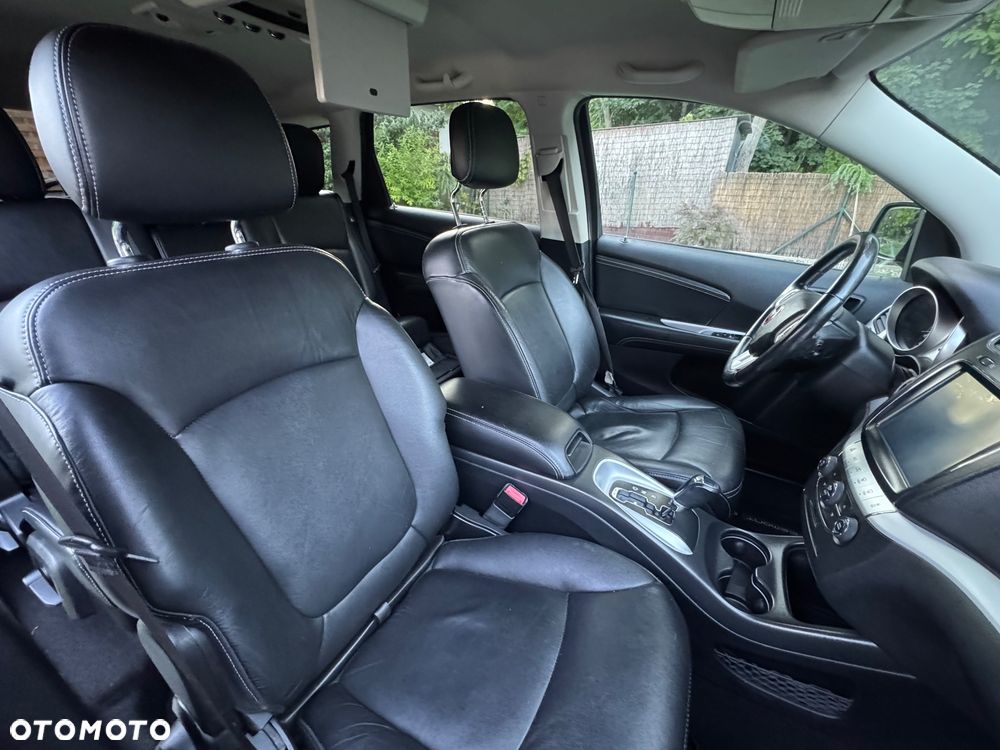 Fiat Freemont 2.0 Multijet Lounge AWD - 27