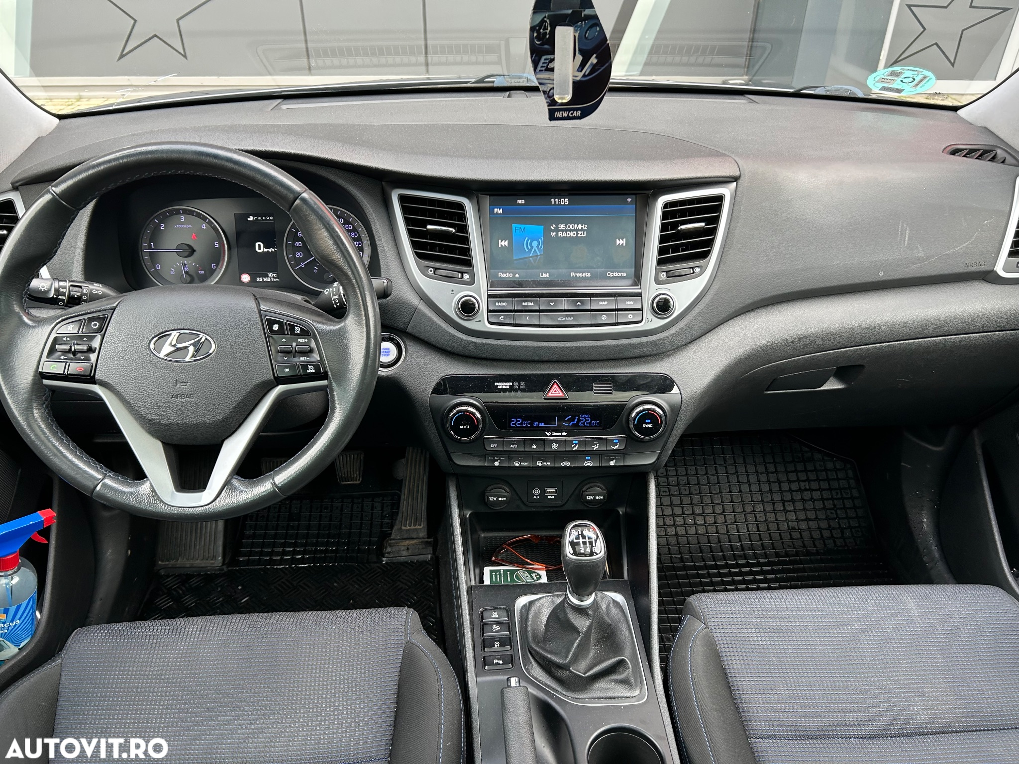 Hyundai Tucson blue 1.7 CRDi 2WD Passion - 12