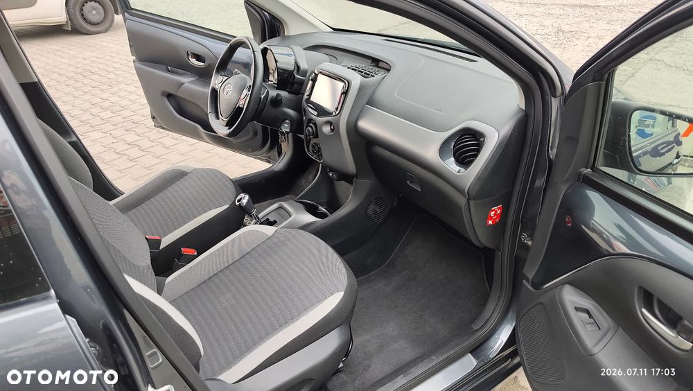 Toyota Aygo - 10