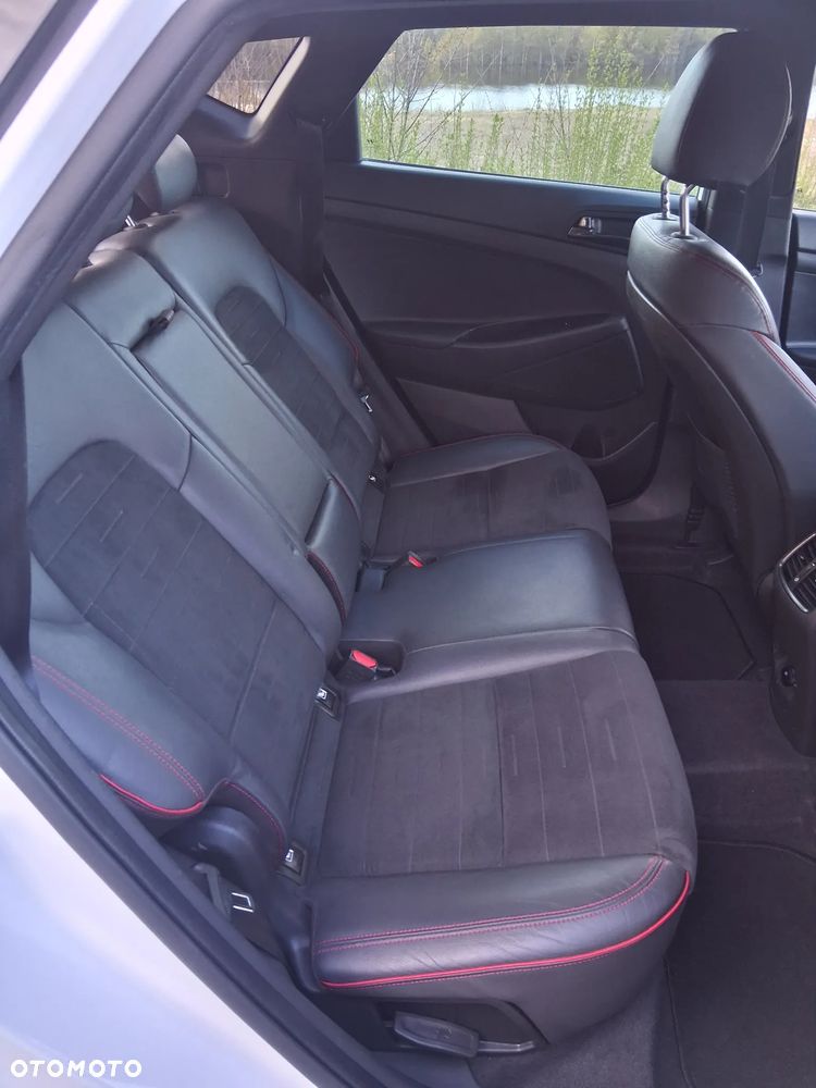 Hyundai Tucson 1.6 CRDi 48V-Hybrid 2WD DCT N Line X - 20