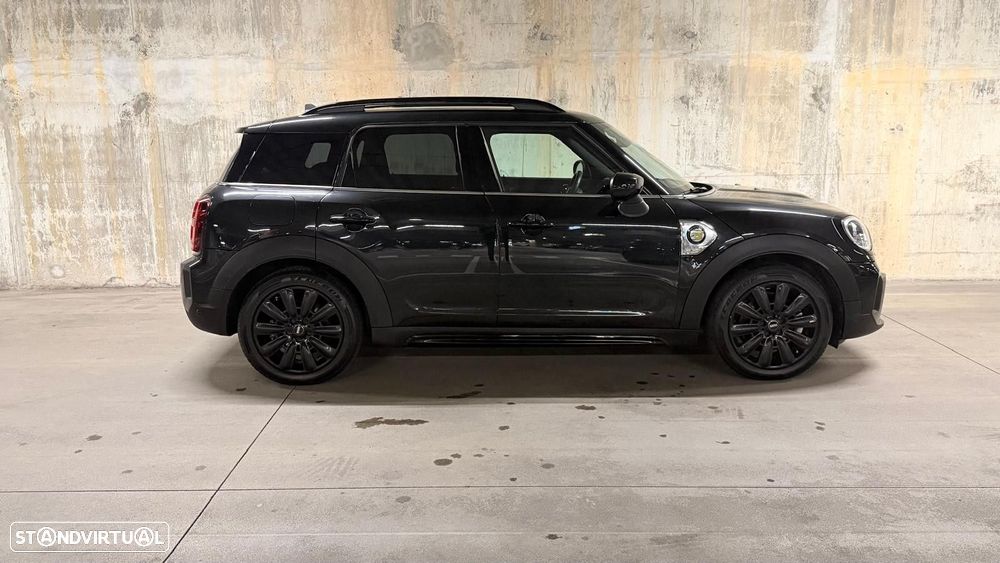 MINI Countryman Cooper SE ALL4 Auto - 3