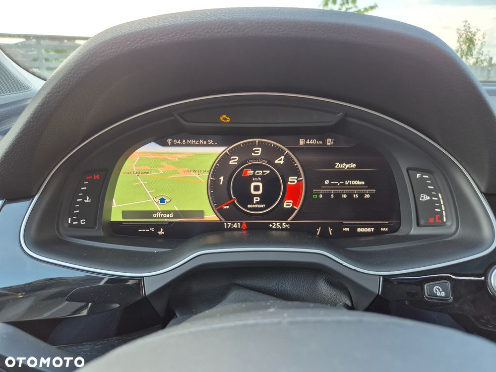 Audi Q7 - 8