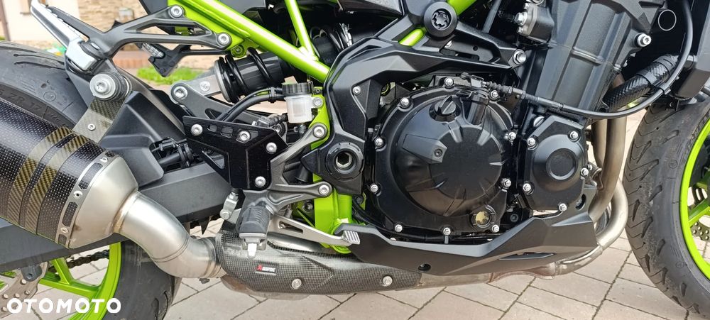 Kawasaki Z 900 - 23